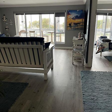 Modern Apartment Walking Distance To Main Beach Restaurants And Other Amenities Jeffreys Bay Extérieur photo