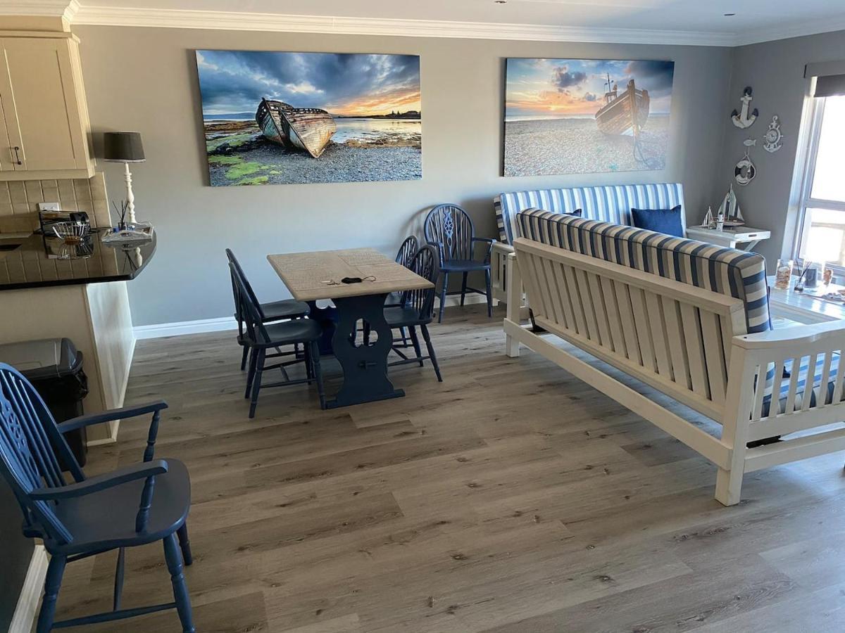 Modern Apartment Walking Distance To Main Beach Restaurants And Other Amenities Jeffreys Bay Extérieur photo