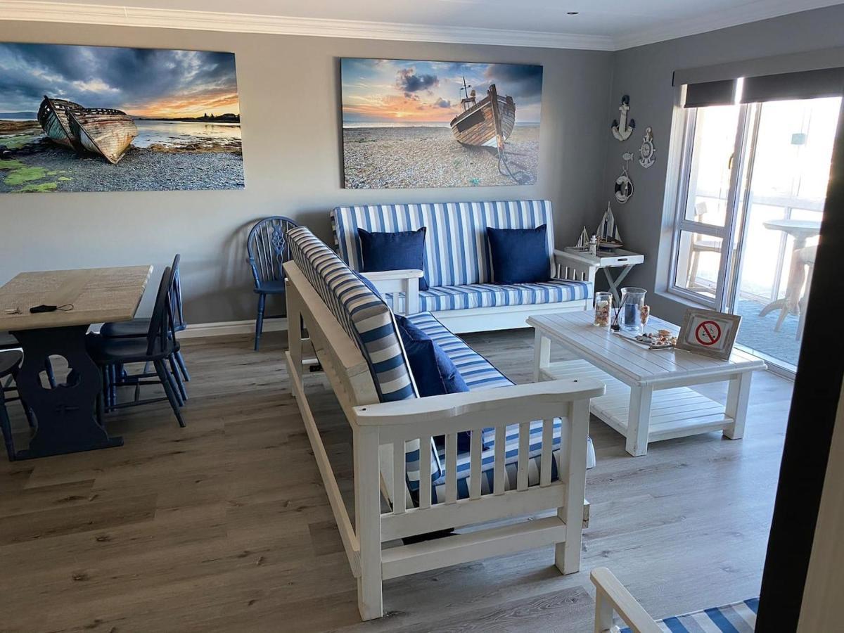 Modern Apartment Walking Distance To Main Beach Restaurants And Other Amenities Jeffreys Bay Extérieur photo