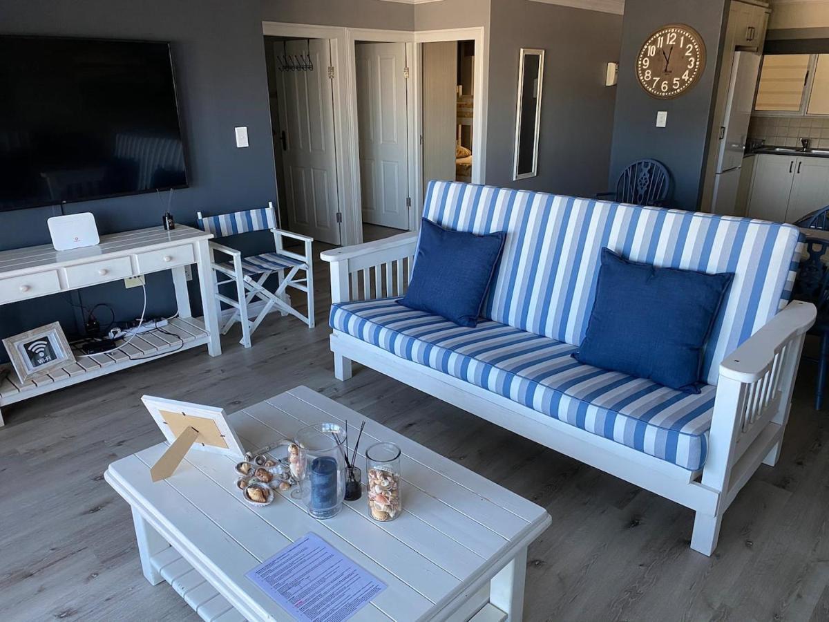 Modern Apartment Walking Distance To Main Beach Restaurants And Other Amenities Jeffreys Bay Extérieur photo