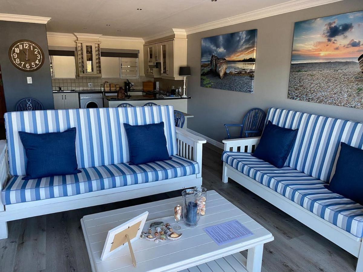 Modern Apartment Walking Distance To Main Beach Restaurants And Other Amenities Jeffreys Bay Extérieur photo