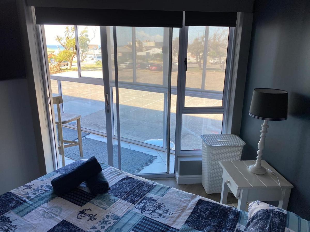 Modern Apartment Walking Distance To Main Beach Restaurants And Other Amenities Jeffreys Bay Extérieur photo