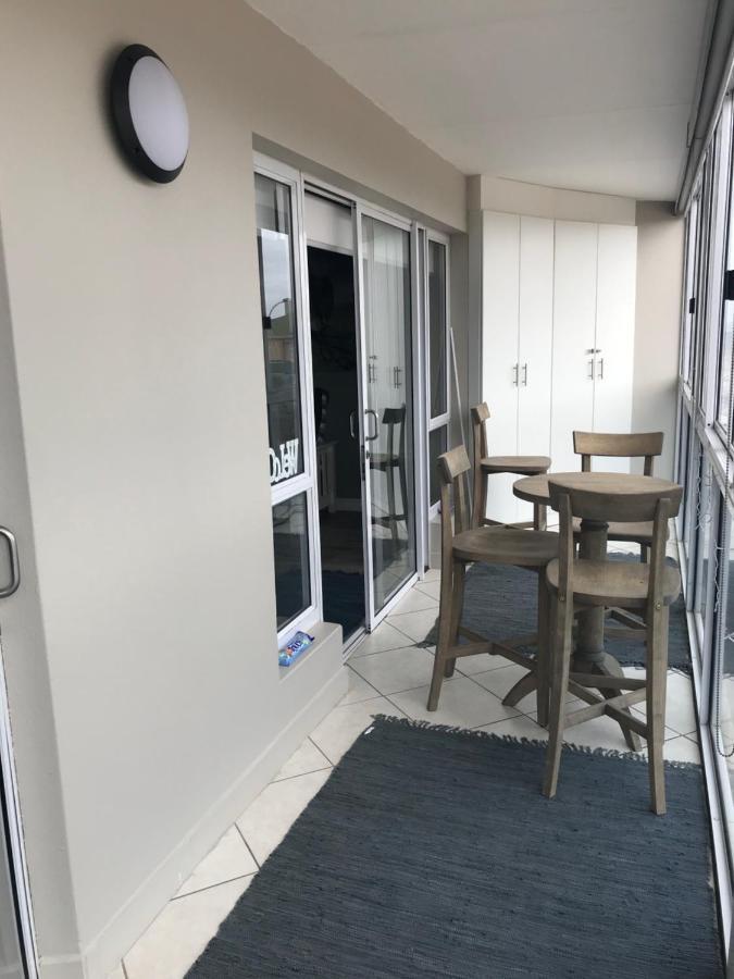 Modern Apartment Walking Distance To Main Beach Restaurants And Other Amenities Jeffreys Bay Extérieur photo